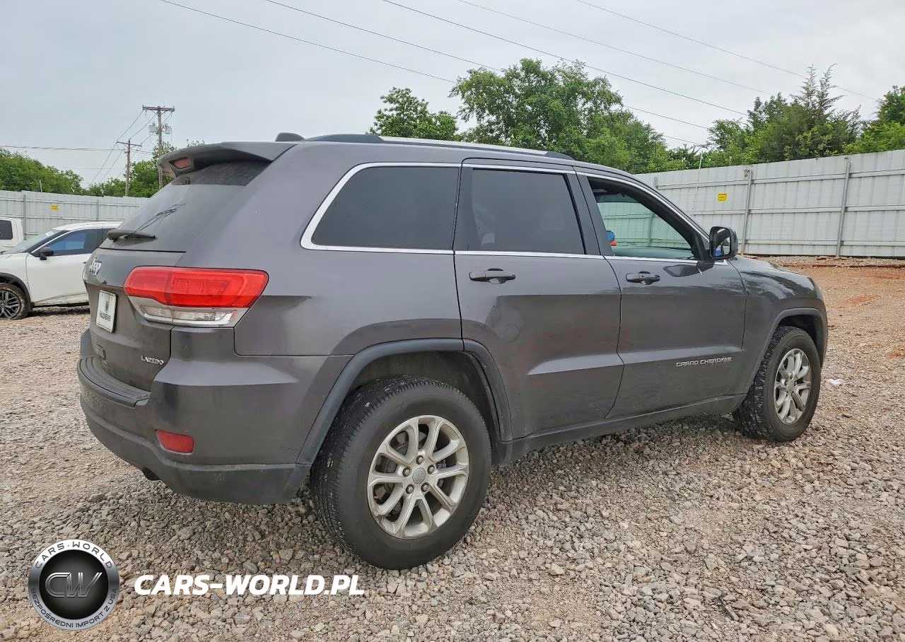 2014 Jeep Grand Cherokee Laredo VIN:1C4RJFAGXEC144325 - 3
