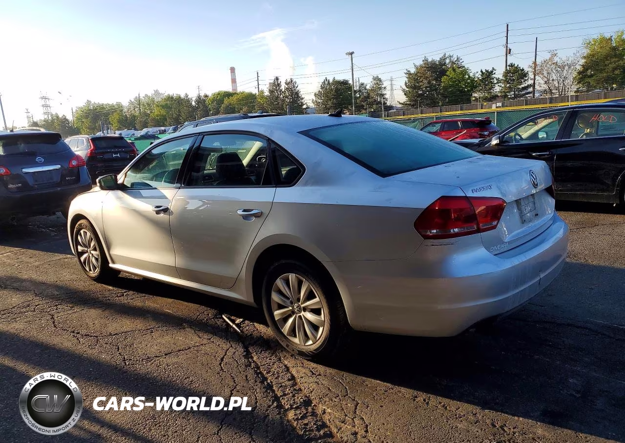 2015 Volkswagen Passat S VIN:1VWAS7A34FC050890 - 2