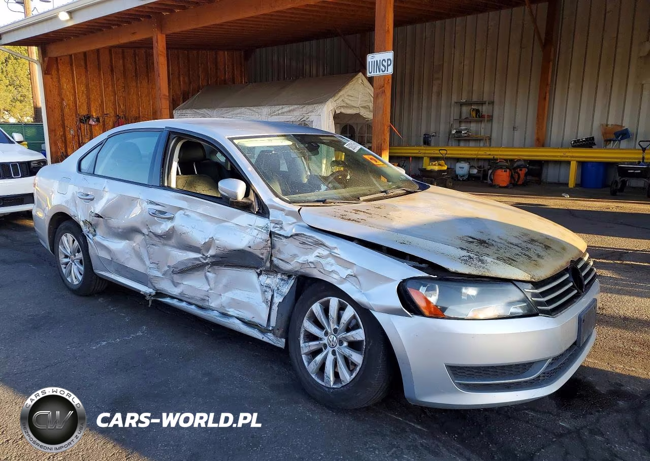 2015 Volkswagen Passat S VIN:1VWAS7A34FC050890 - 4