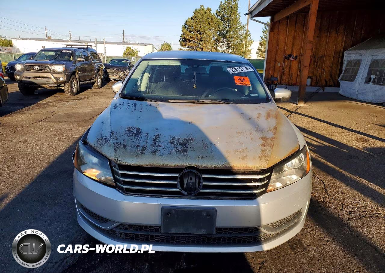 2015 Volkswagen Passat S VIN:1VWAS7A34FC050890 - 5