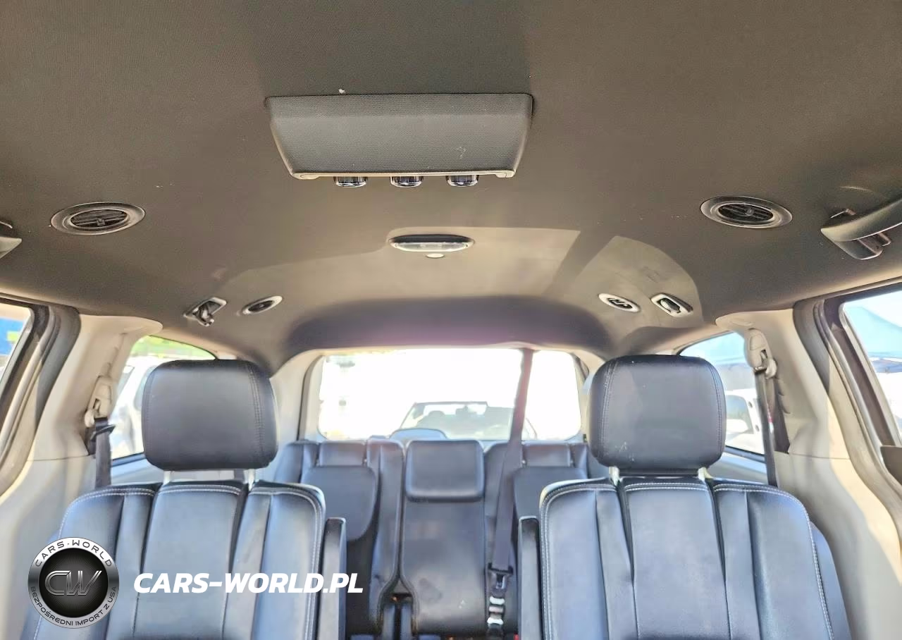 2017 Dodge Grand Caravan Sxt VIN:2C4RDGCG5HR873158 - 10