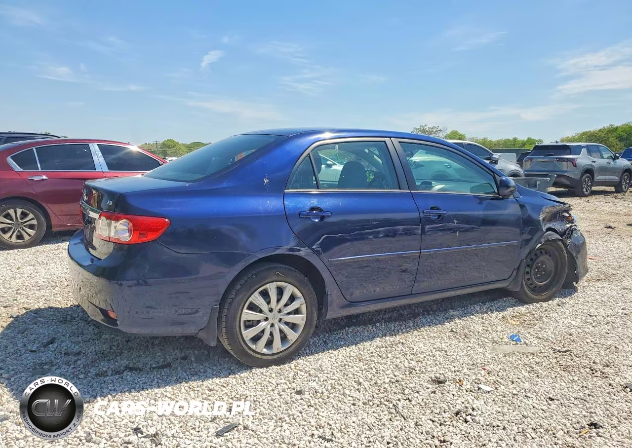 2012 Toyota Corolla Le VIN:2T1BU4EEXCC905607 - 3