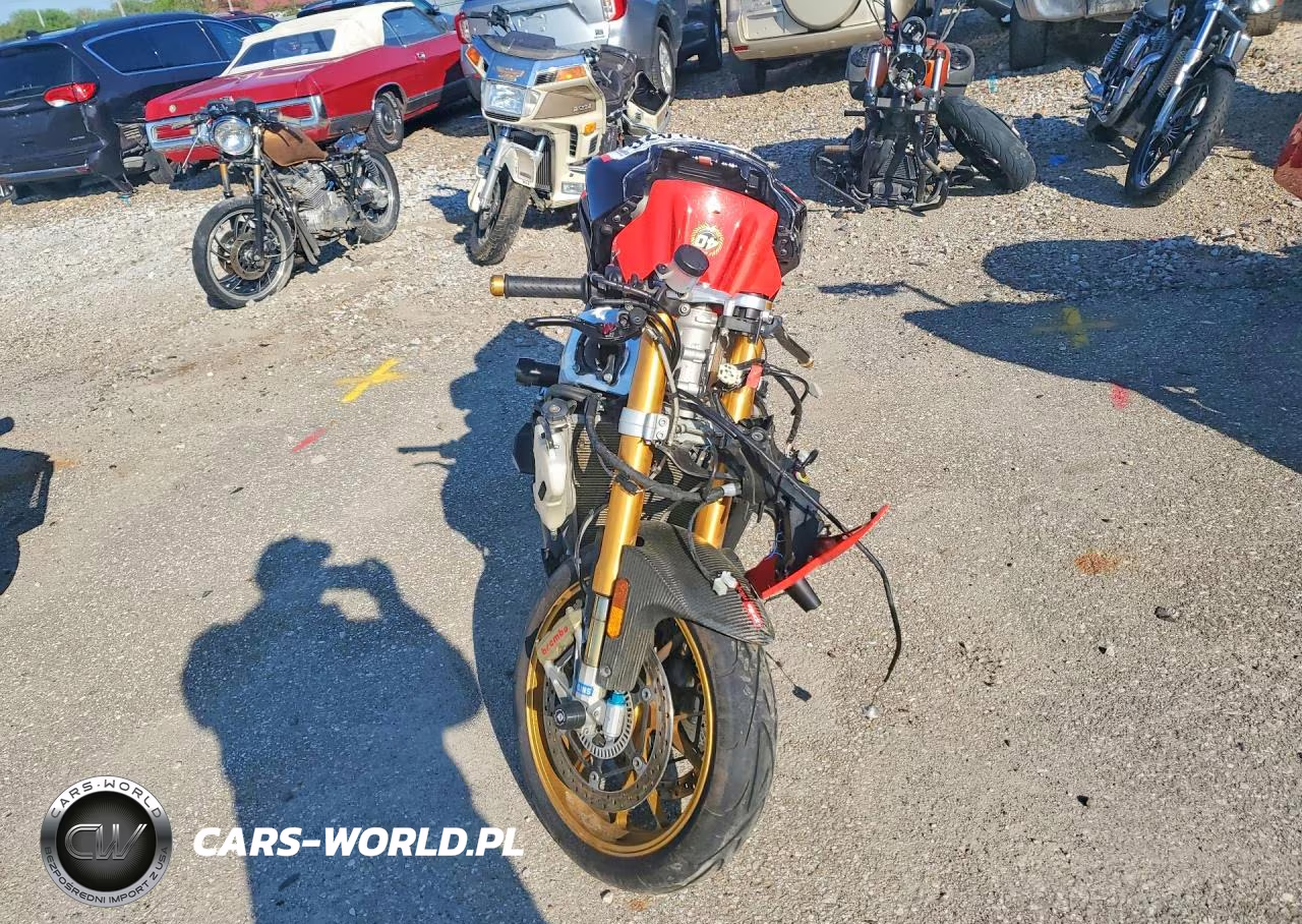 2012 Aprilia Rsv4 R-Factory VIN:ZD4RKU004CS001707 - 2