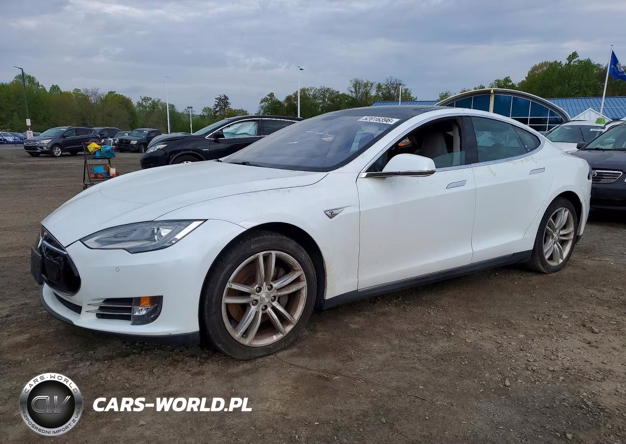 2014 Tesla Model S
