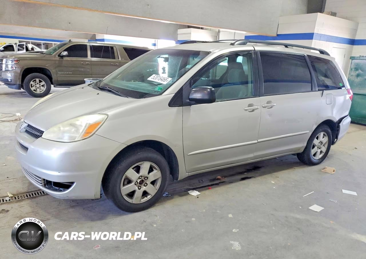 2005 Toyota Sienna Le 7 Passenger