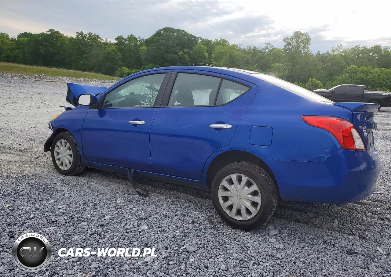 2013 Nissan Versa 1.6 S VIN:3N1CN7AP5DL842833 - 2