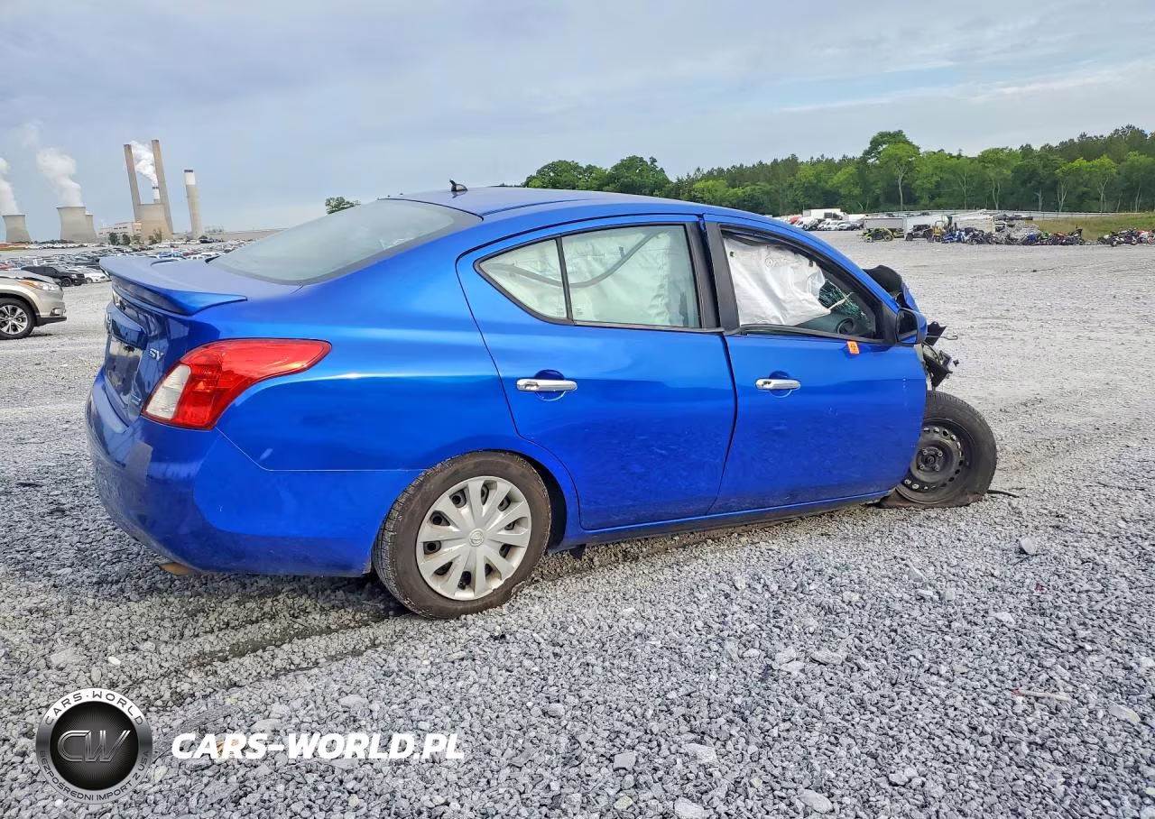 2013 Nissan Versa 1.6 S VIN:3N1CN7AP5DL842833 - 3