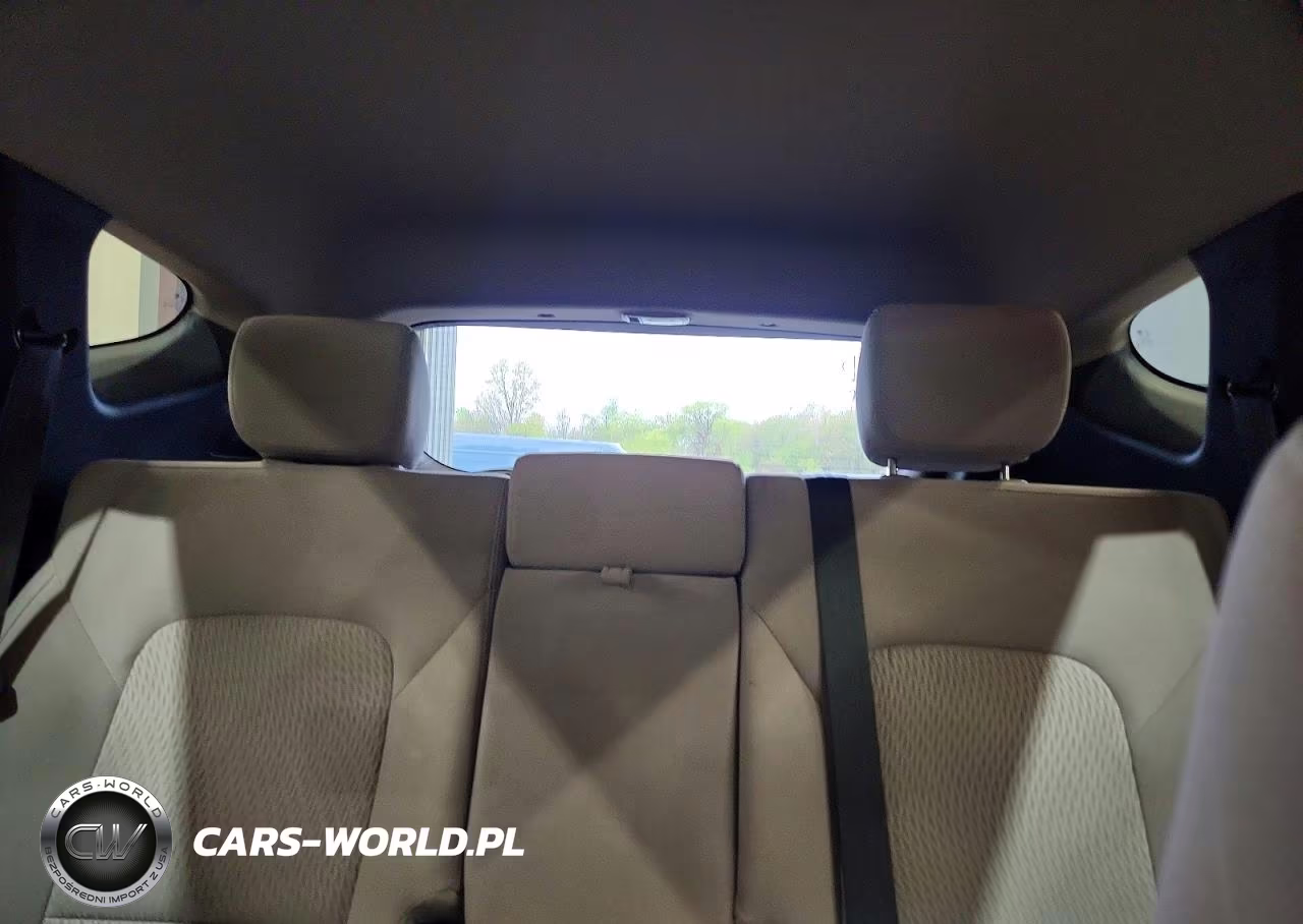 2017 Hyundai Santa Fe Sport 2.4L VIN:5XYZUDLB9HG491707 - 10