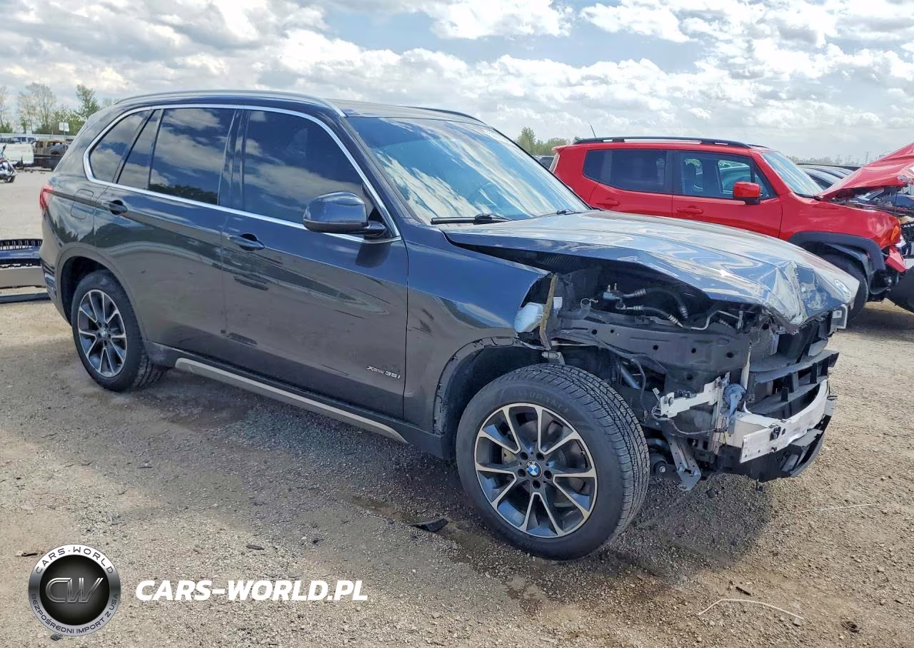 2018 BMW X5 xDrive35I VIN:5UXKR0C55J0Y03425 - 4