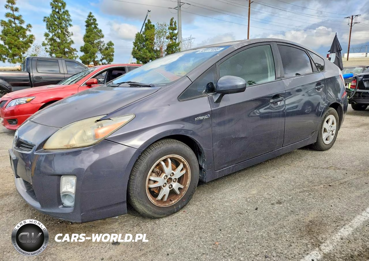 2011 Toyota Prius Three