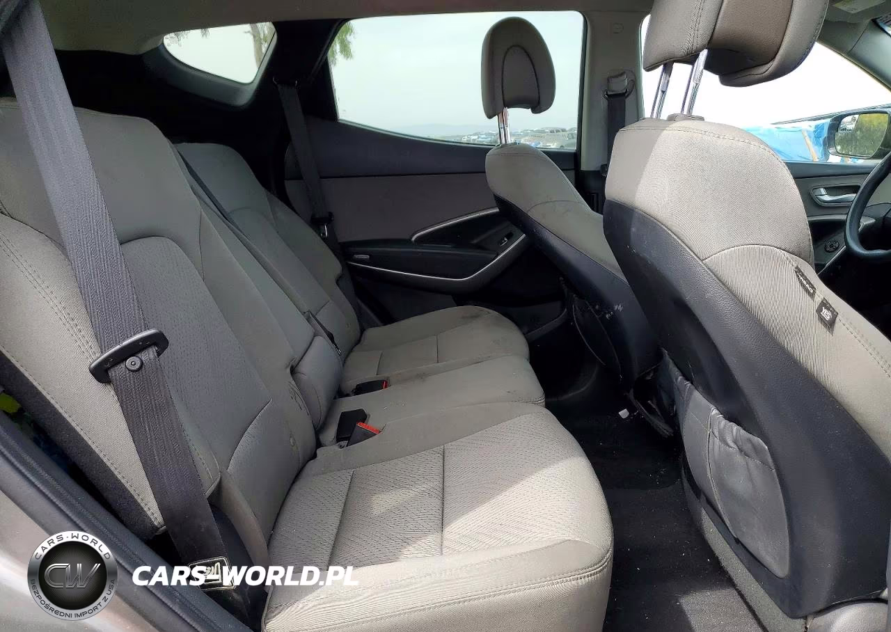 2016 Hyundai Santa Fe Sport 2.4L VIN:5XYZU3LB5GG337374 - 11