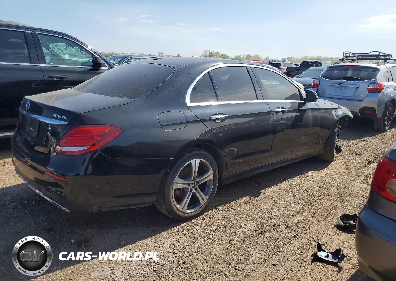 2018 Mercedes-Benz E 300 4Matic VIN:WDDZF4KB1JA472284 - 3