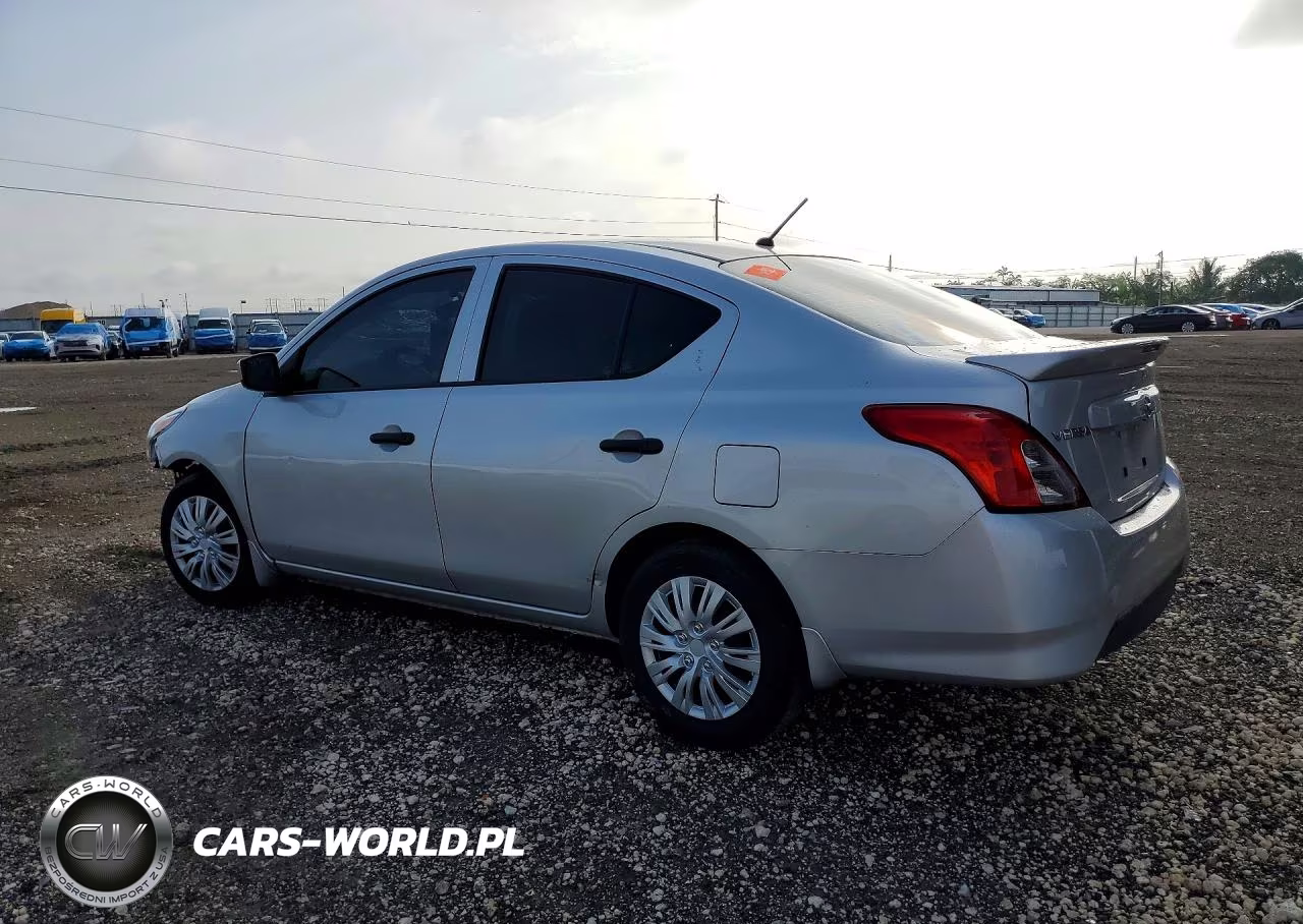 2018 Nissan Versa S Plus VIN:3N1CN7AP6JL859667 - 2