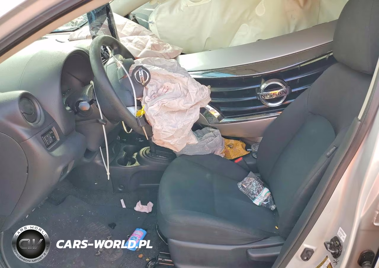 2018 Nissan Versa S Plus VIN:3N1CN7AP6JL859667 - 7