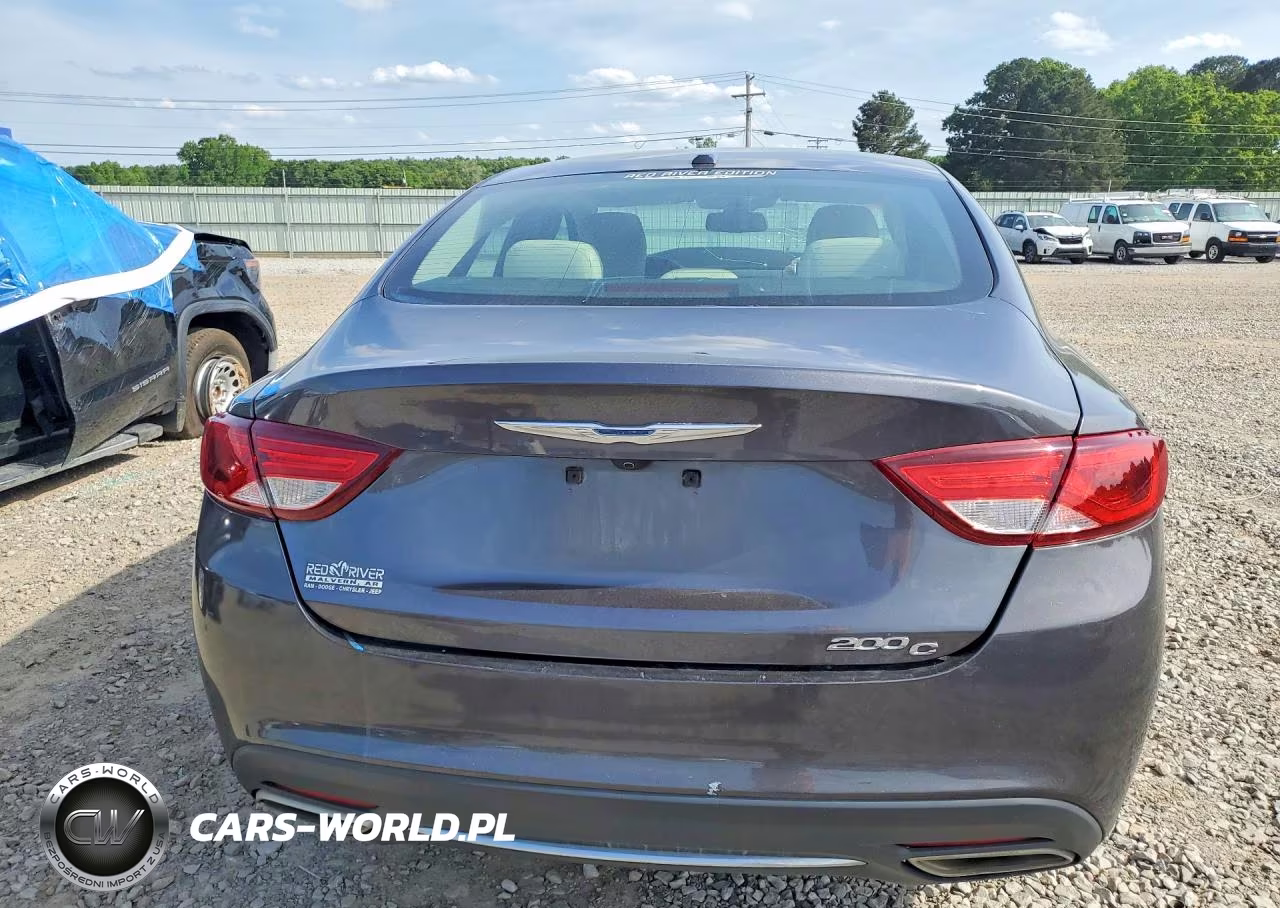 2015 Chrysler 200 C VIN:1C3CCCCG7FN690439 - 6