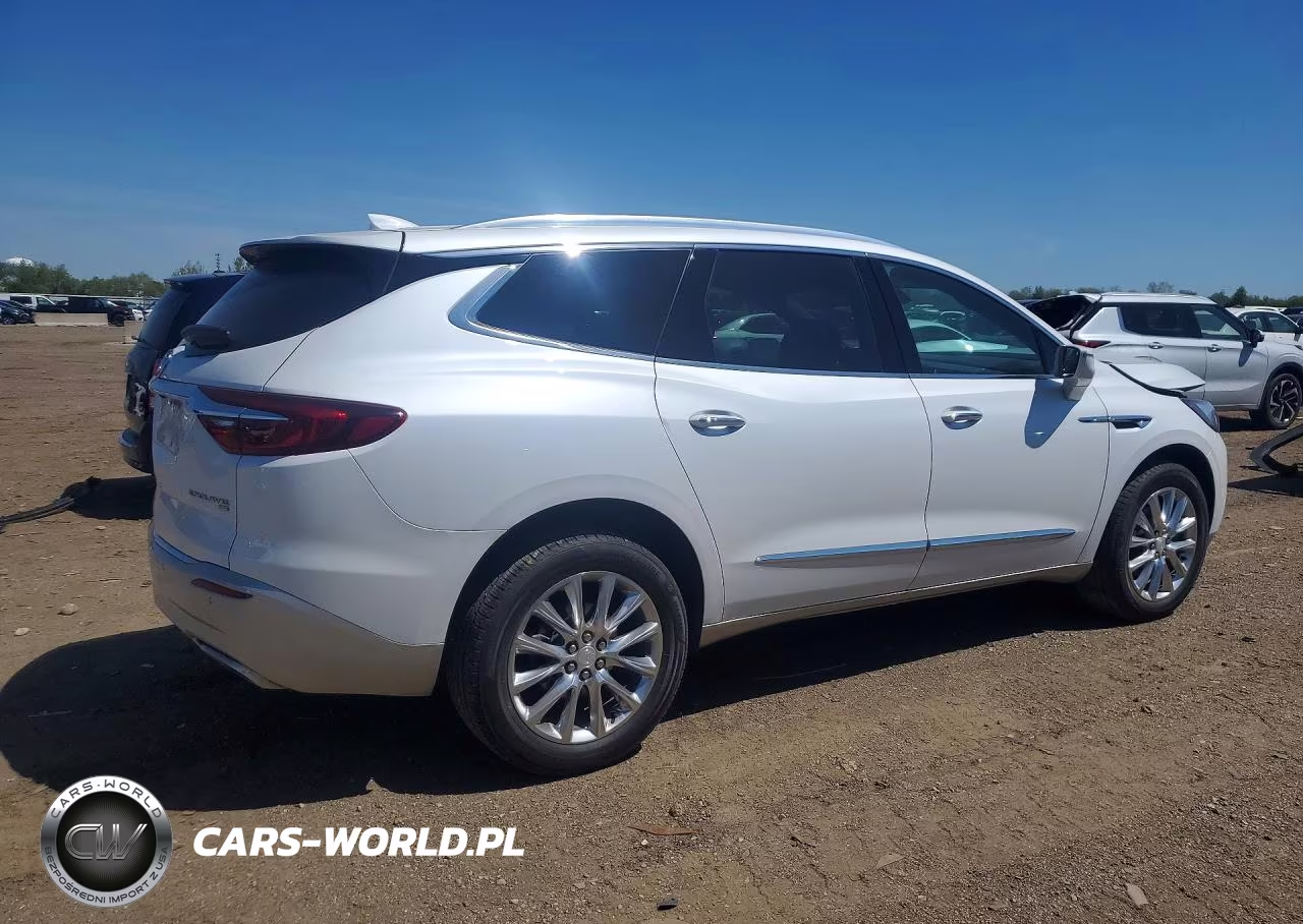 2018 Buick Enclave Essence VIN:5GAEVAKW8JJ257693 - 3