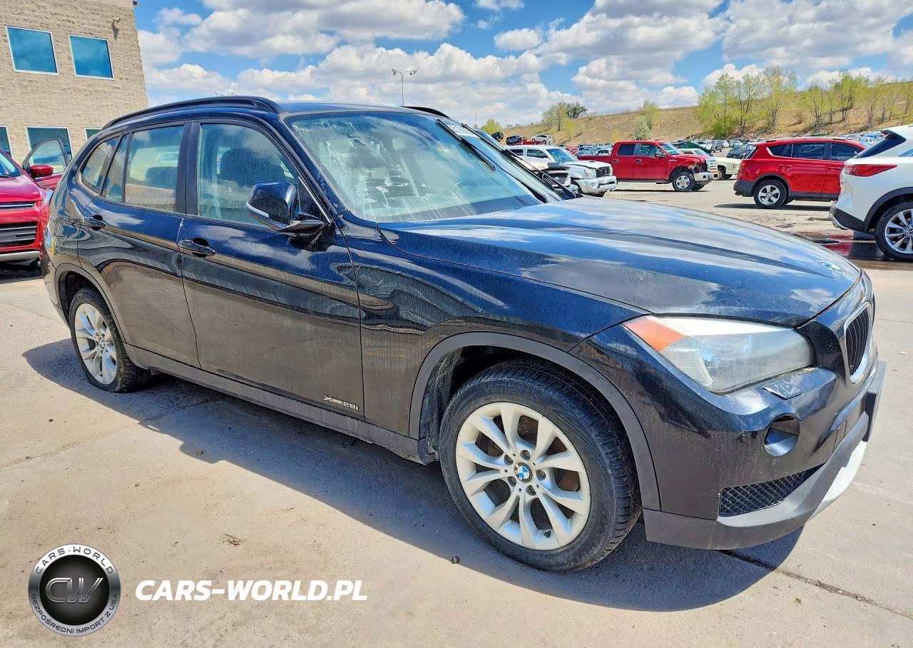 2013 BMW X1 xDrive28I VIN:WBAVL1C57DVR87518 - 4