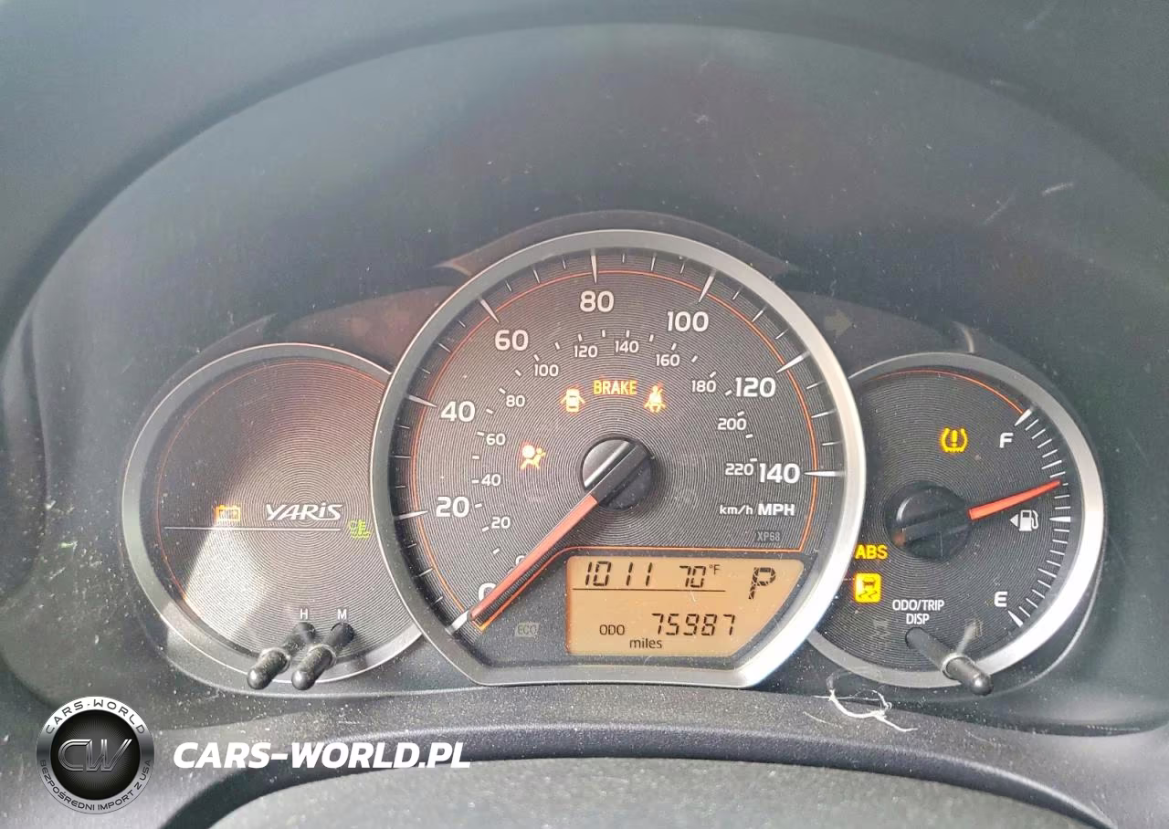 2013 Toyota Yaris 5-Door L VIN:JTDKTUD34DD544625 - 9