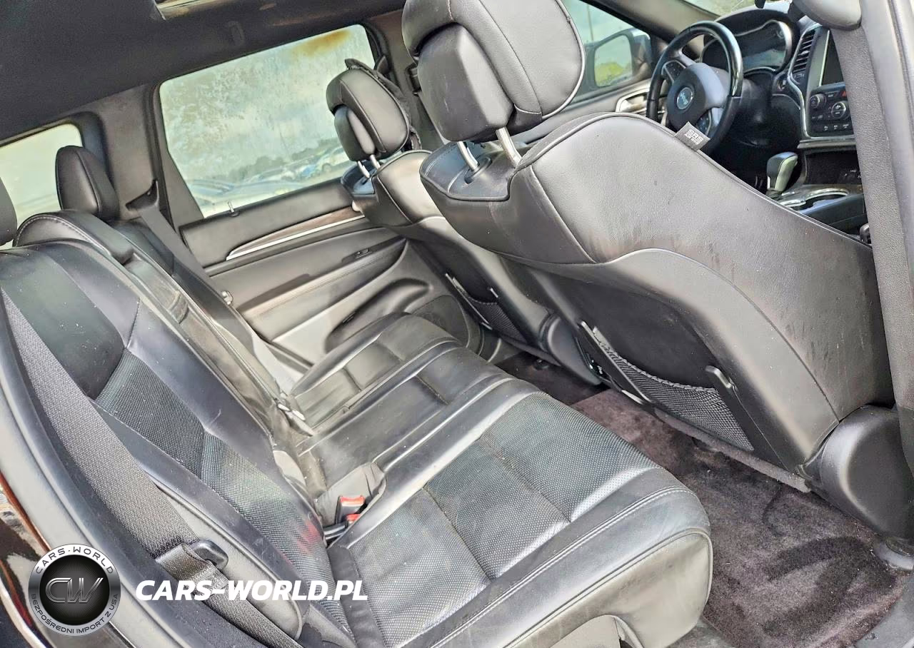 2018 Jeep Grand Cherokee Overland VIN:1C4RJFCM7JC421851 - 11