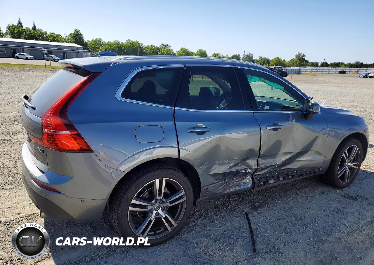 2018 Volvo Xc60 T5 VIN:LYV102RK1JB117742 - 3