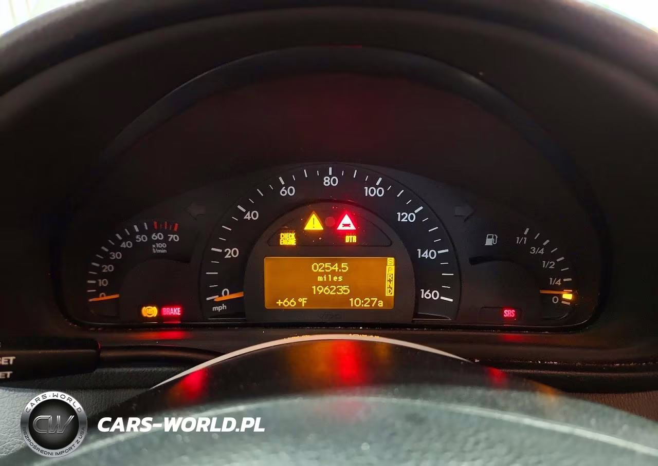 2002 Mercedes-Benz C 240 VIN:WDBRF61J02F165884 - 9