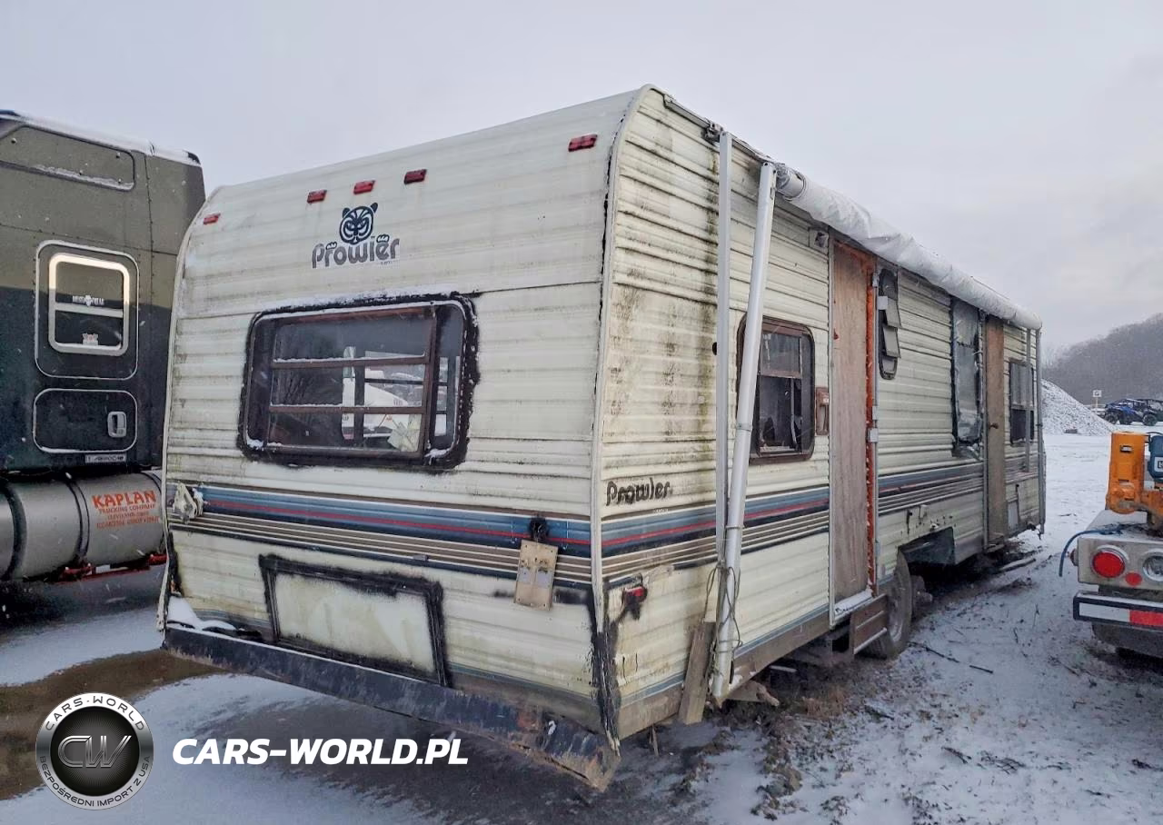 1988 Fleetwood Prowler Camper VIN:1EC1L2928K4236784 - 4