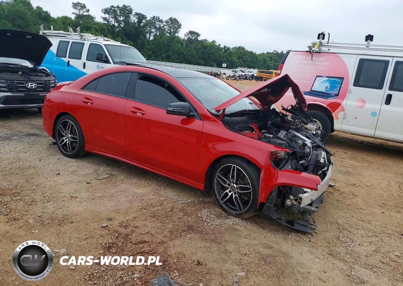 2018 Mercedes-Benz Cla 250 VIN:WDDSJ4EB3JN594116 - 4