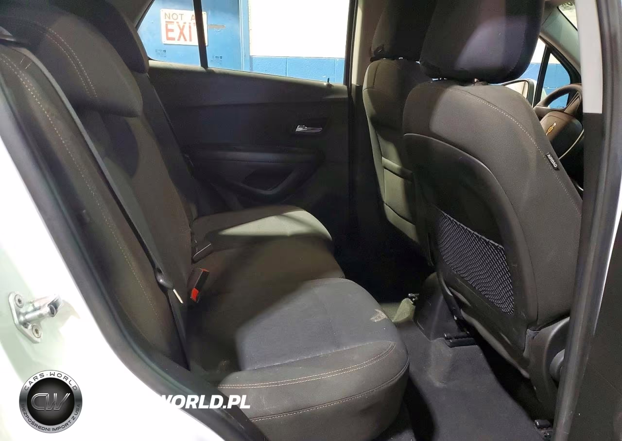 2018 Chevrolet Trax Ls VIN:KL7CJKSB4JB722305 - 11