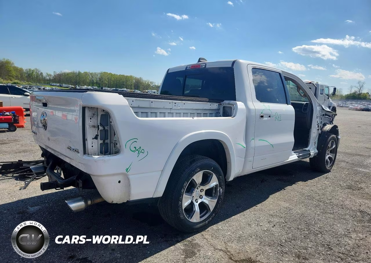 2020 Ram 1500 Laramie VIN:1C6SRFJT6LN353464 - 3