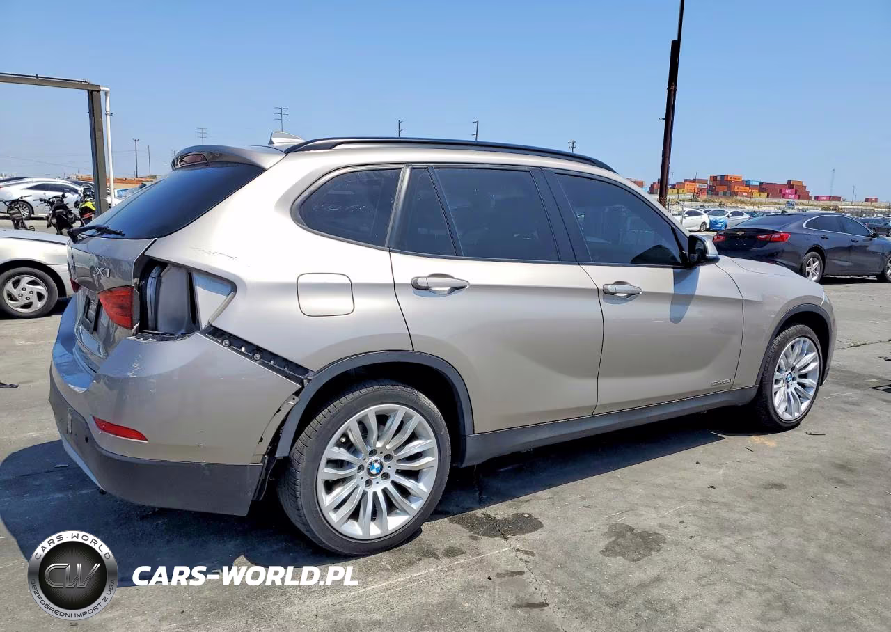 2015 BMW X1 Sdrive28I VIN:WBAVM1C51FV314918 - 3