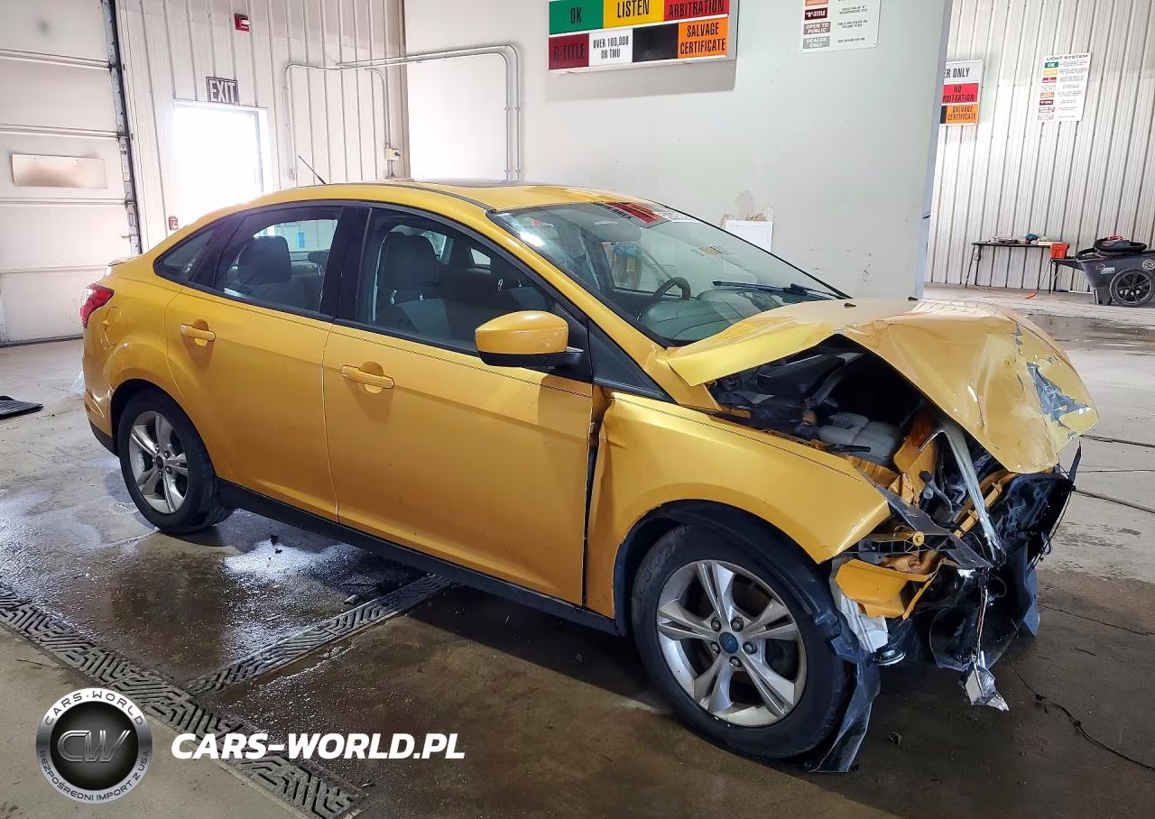 2012 Ford Focus Se VIN:1FAHP3F24CL310475 - 4
