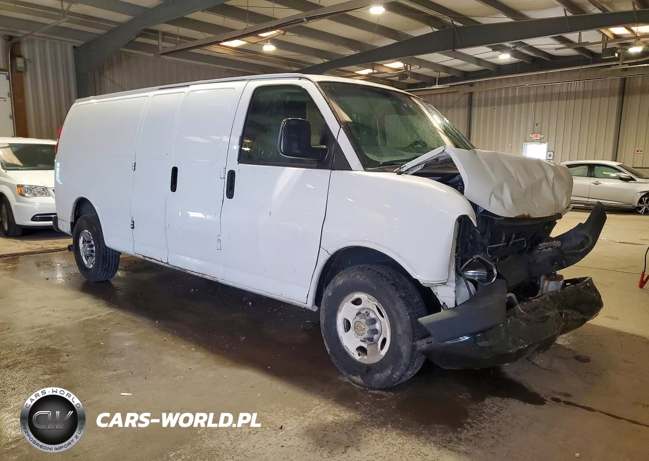2013 Chevrolet Express 2500 Cargo Delivery Van VIN:1GCWGGCA1D1159306 - 4