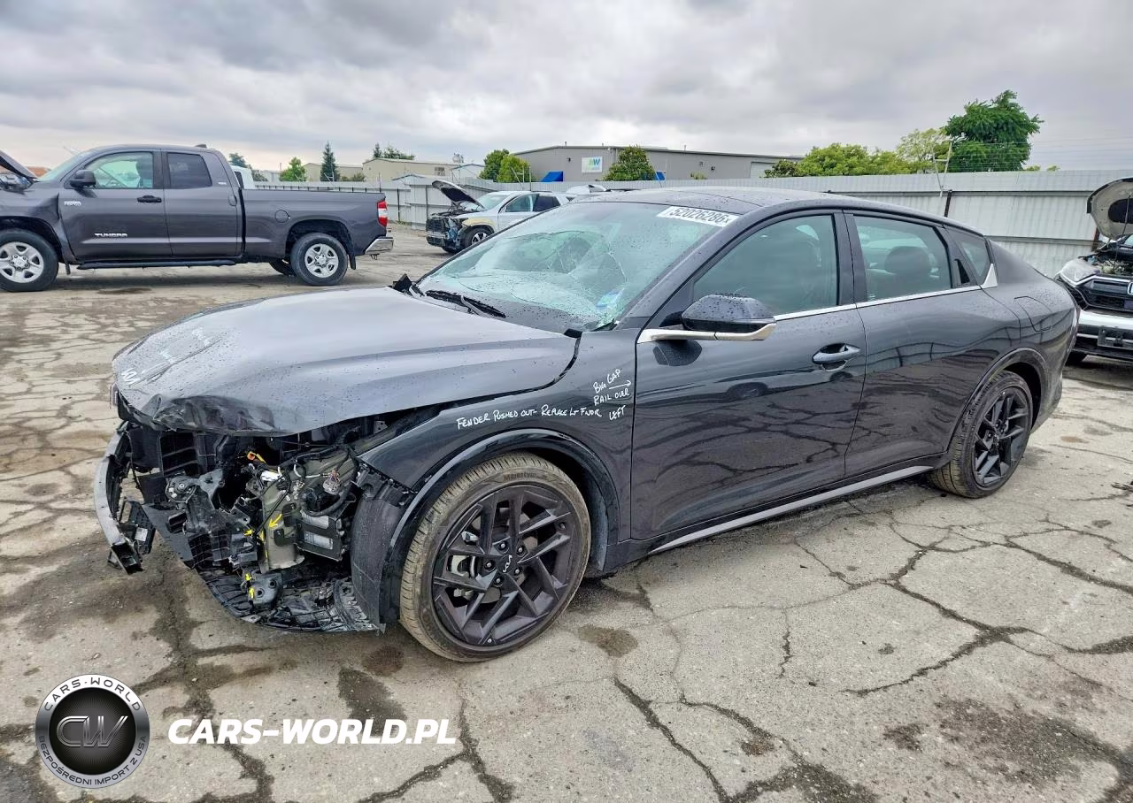 2025 Kia K4 Gt-Line Turbo