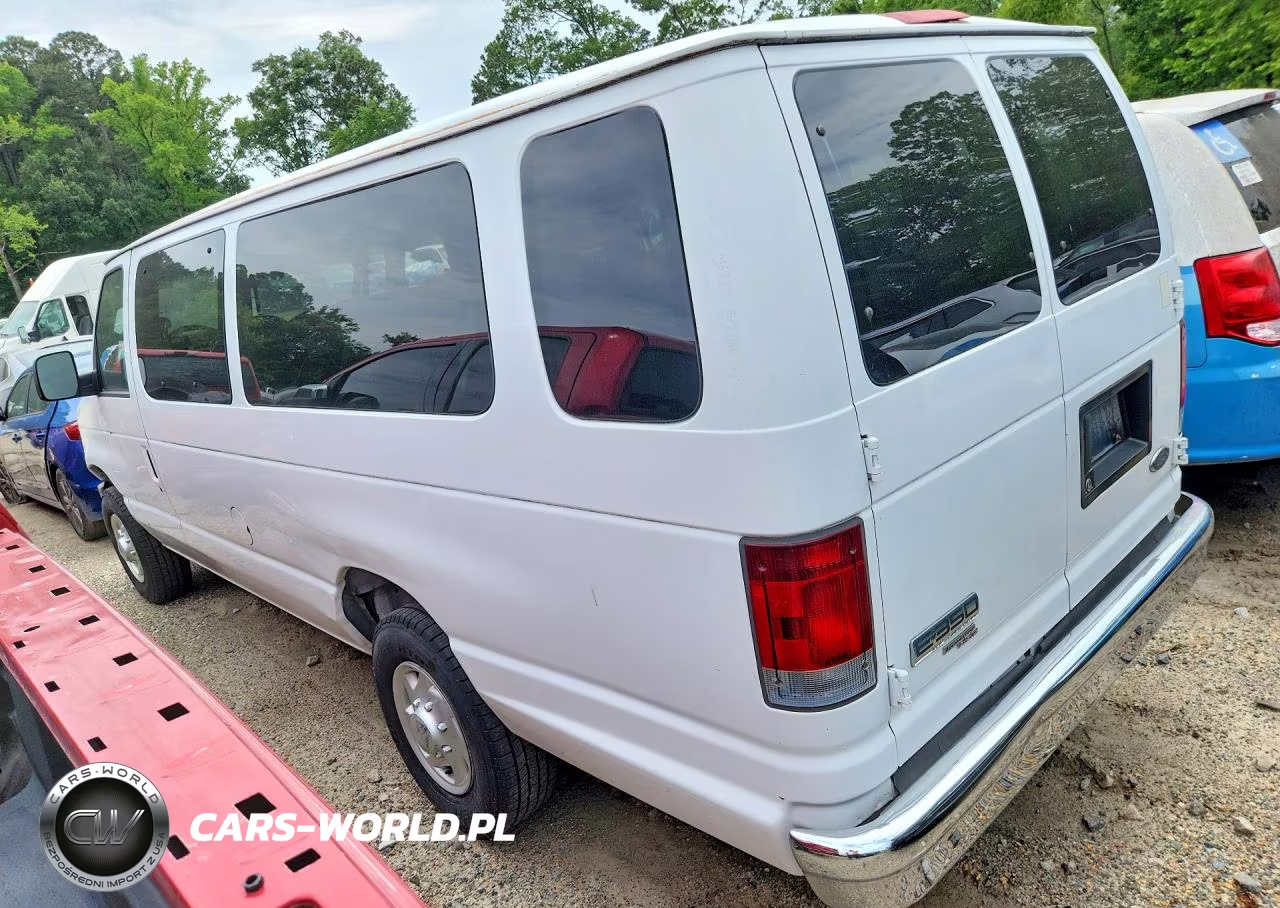 2008 Ford Econoline E350 Super Duty Wagon VIN:1FBSS31L58DB23945 - 2