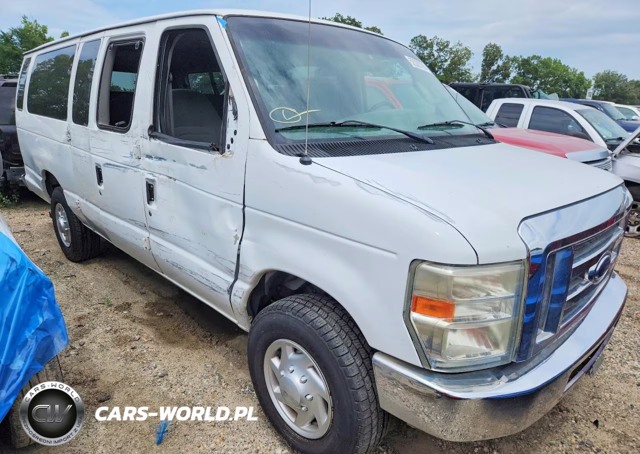 2008 Ford Econoline E350 Super Duty Wagon VIN:1FBSS31L58DB23945 - 4