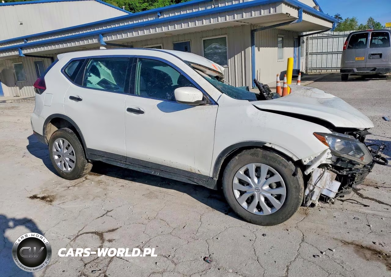 2020 Nissan Rogue S VIN:5N1AT2MV6LC713917 - 4