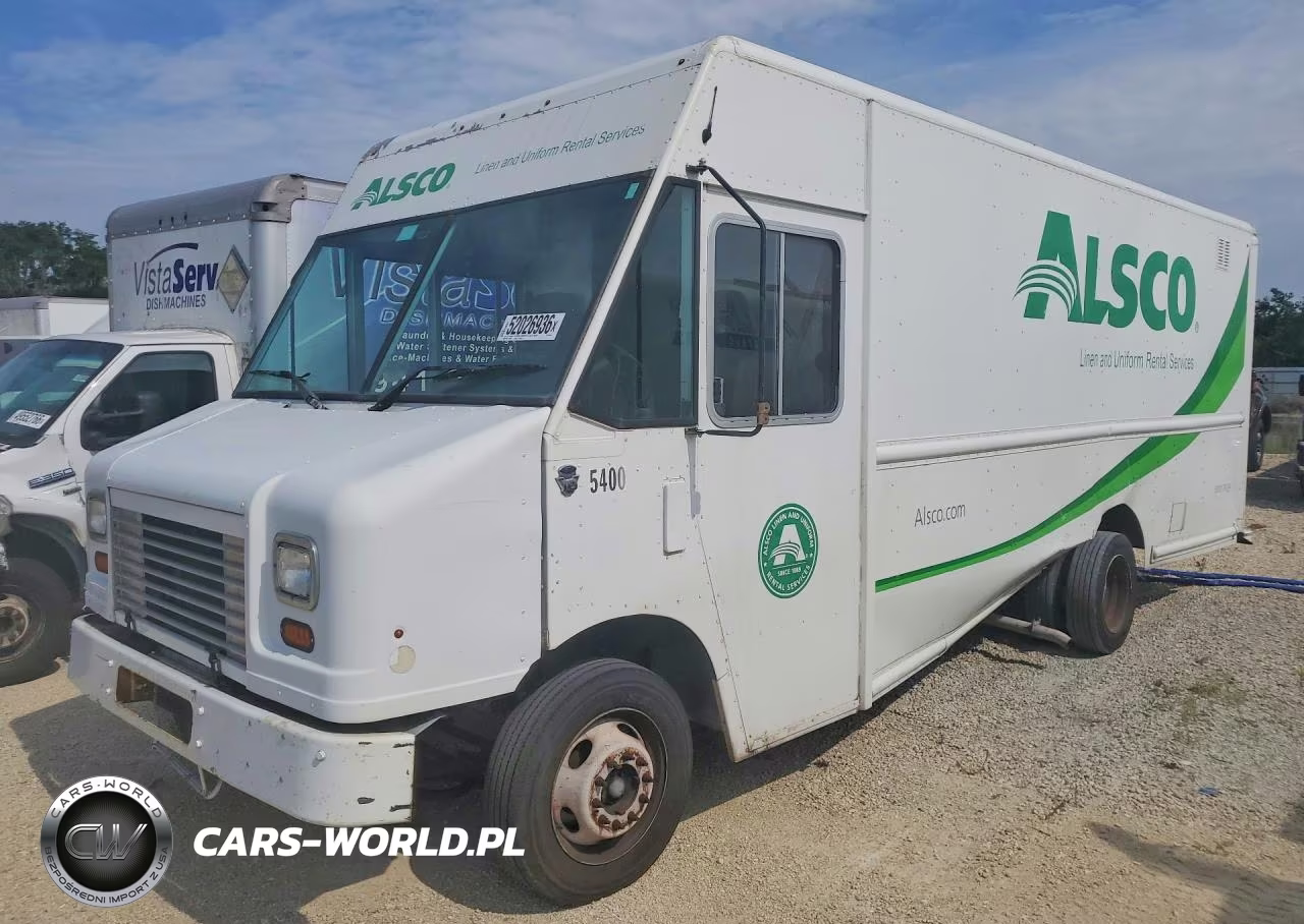 2015 Ford F59 Delivery Truck