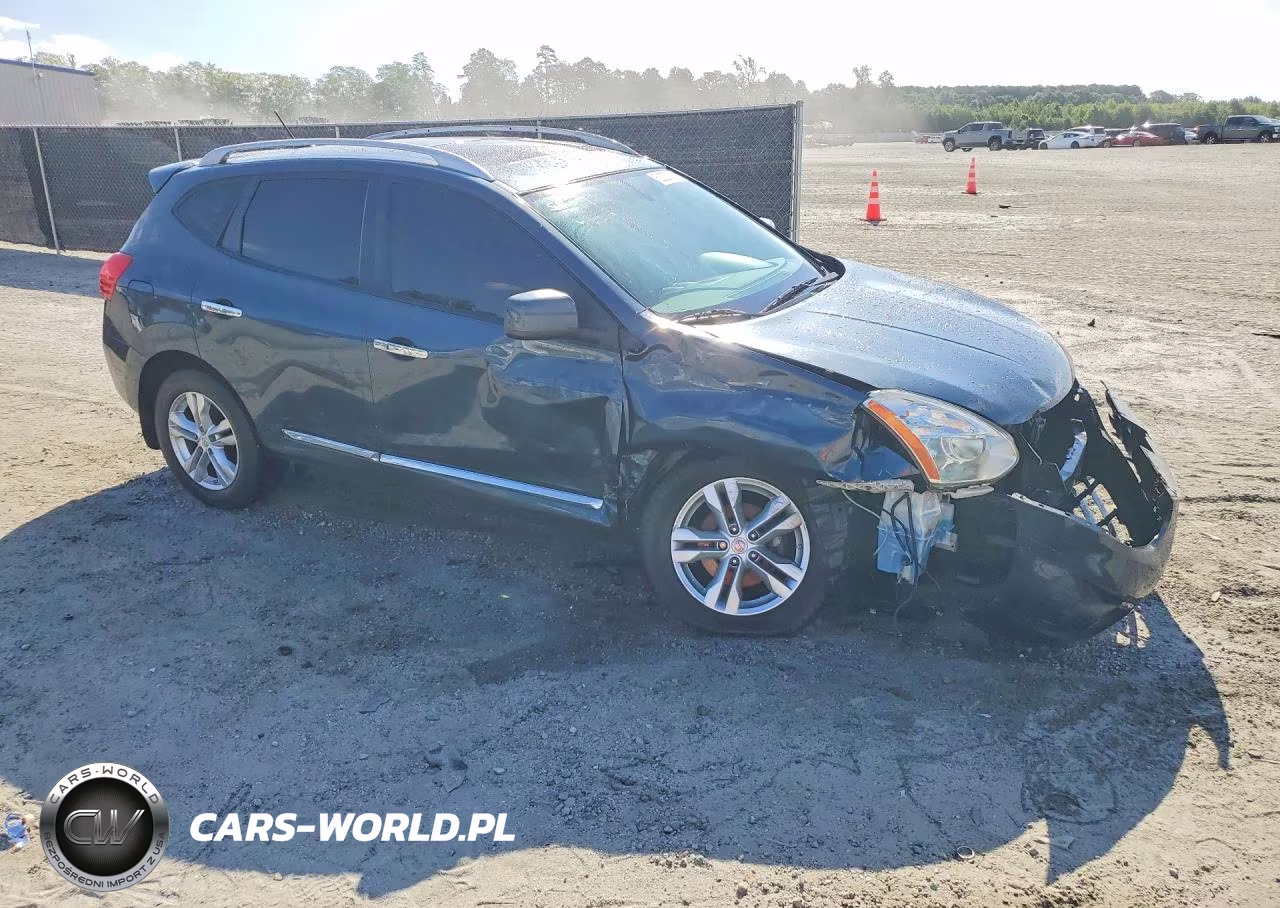 2013 Nissan Rogue S VIN:JN8AS5MV3DW644357 - 4