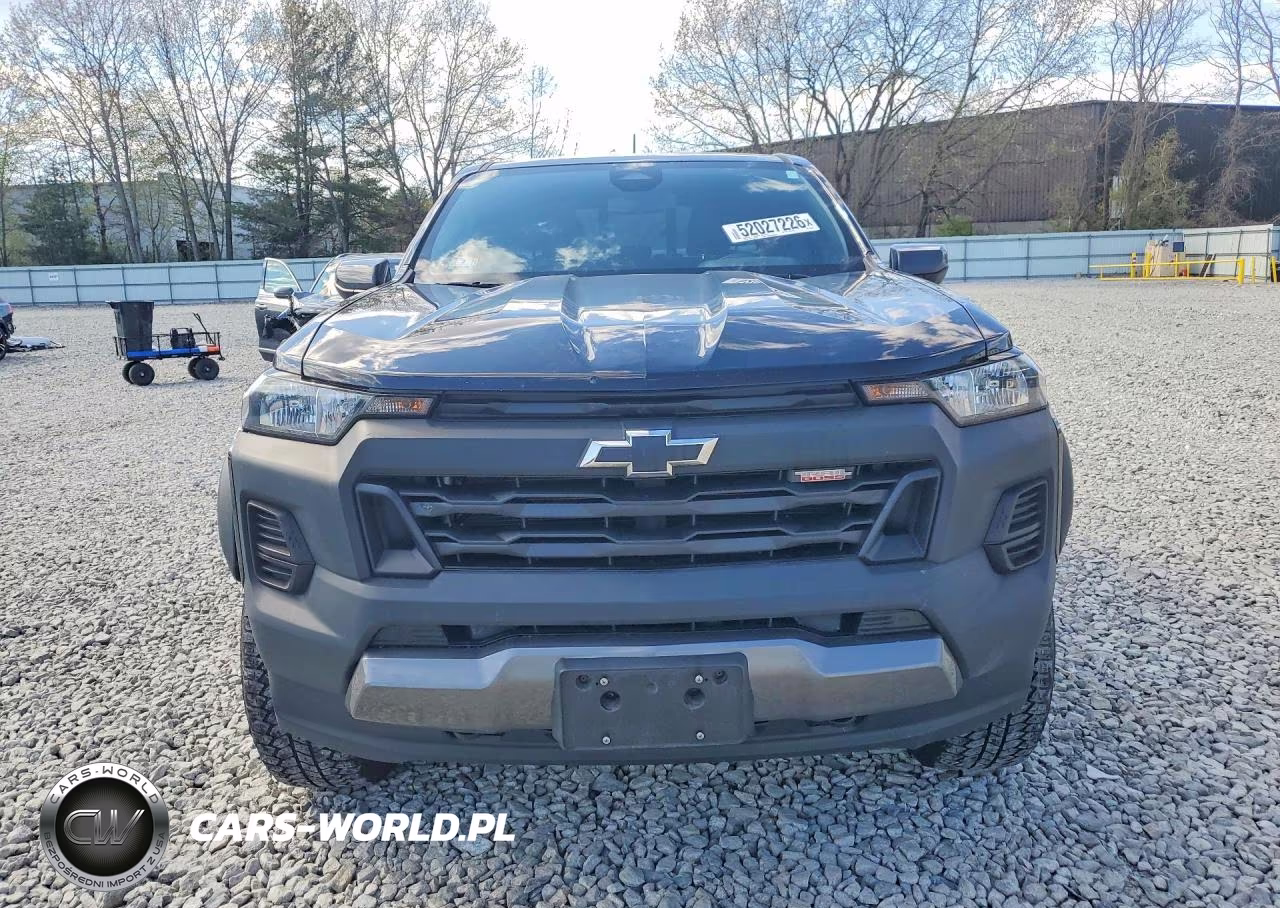 2025 Chevrolet Colorado Trail Boss VIN:1GCPTEEK7S1126446 - 5
