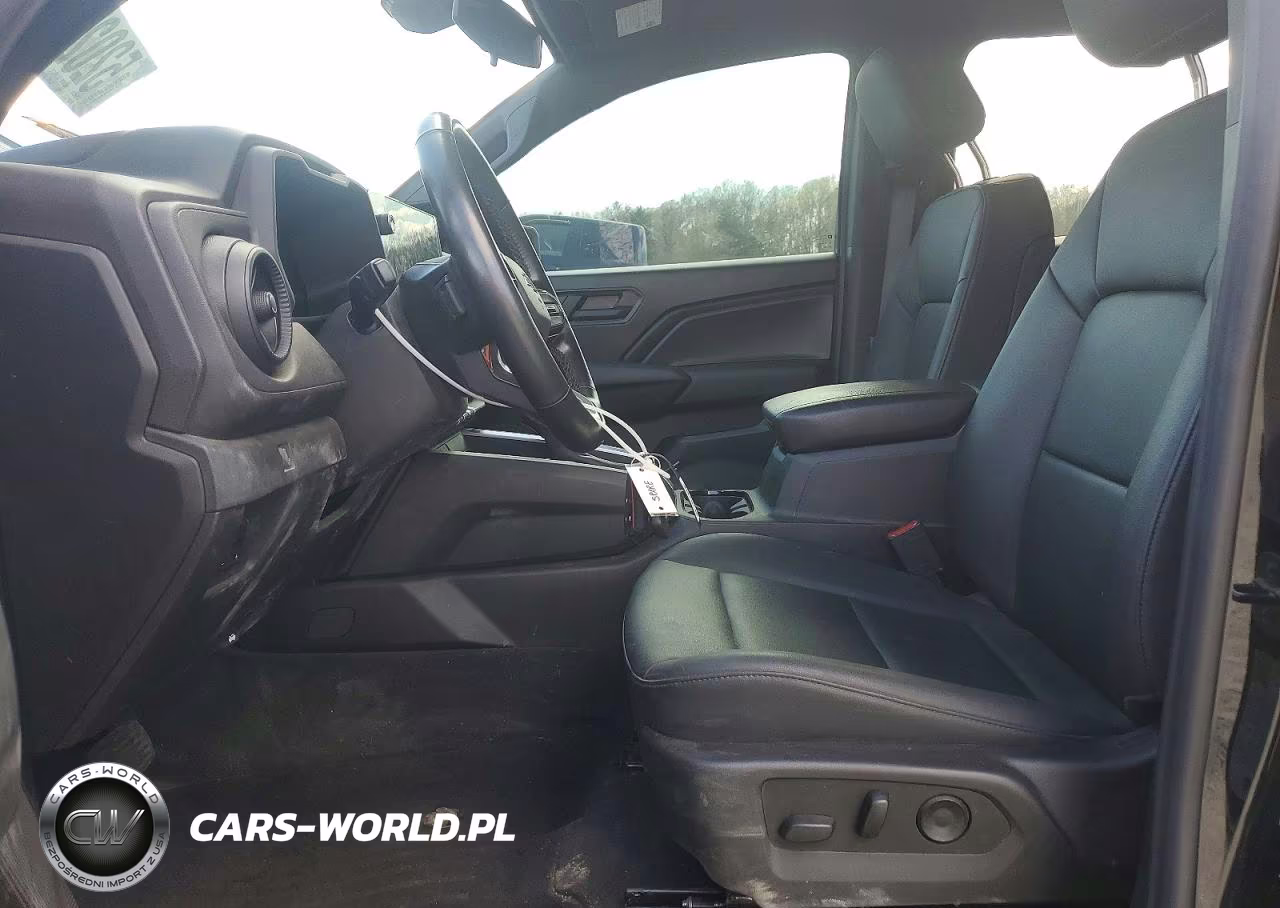 2025 Chevrolet Colorado Trail Boss VIN:1GCPTEEK7S1126446 - 7