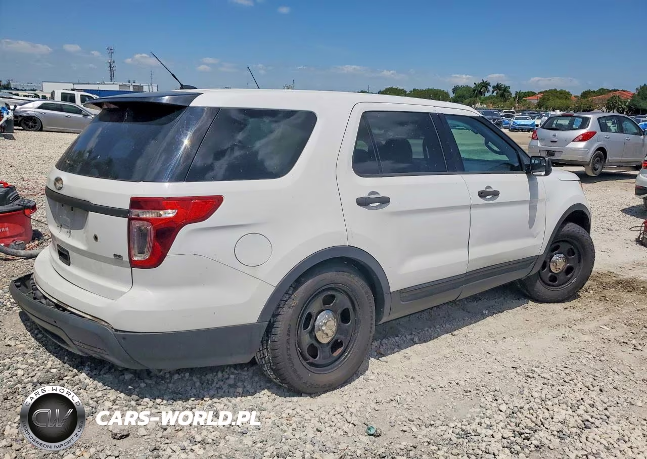 2014 Ford Explorer Police Interceptor VIN:1FM5K8AR5EGA18841 - 3