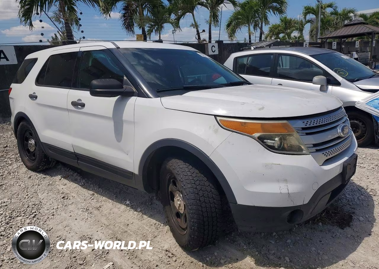 2014 Ford Explorer Police Interceptor VIN:1FM5K8AR5EGA18841 - 4