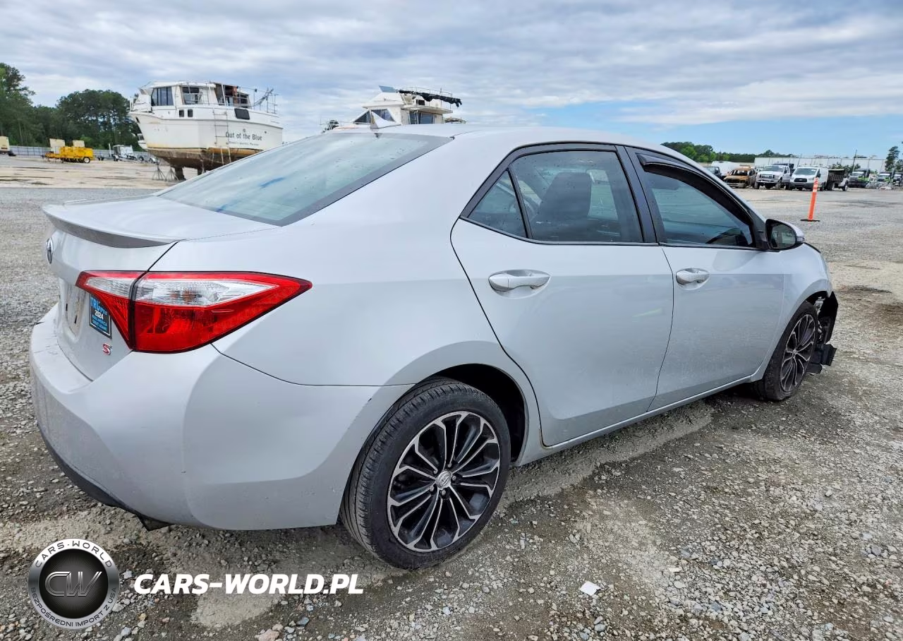 2014 Toyota Corolla S Plus VIN:2T1BURHE6EC032420 - 3