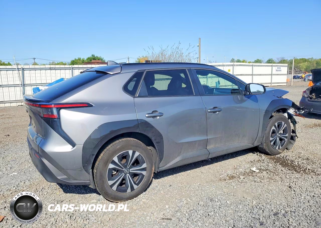 2025 Toyota Bz4X Xle VIN:JTMAAAAA7SA070414 - 3