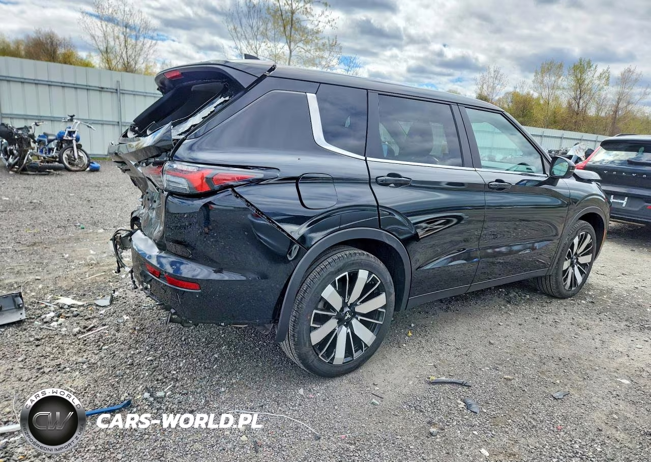 2025 Mitsubishi Outlander Se VIN:JA4J4VA84SZ029469 - 3