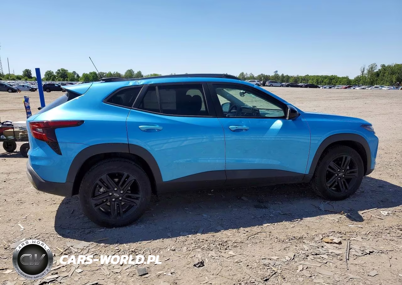 2025 Chevrolet Trax Activ VIN:KL77LKEP3SC284889 - 3