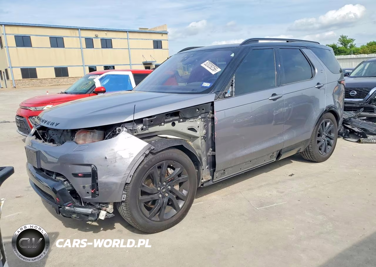 2020 Land Rover Discovery Landmark – zdjęcie 1 z 14