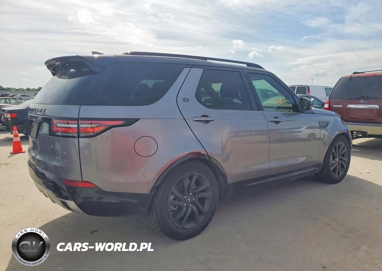 2020 Land Rover Discovery Landmark VIN:SALRU2RV7L2435783 - 3