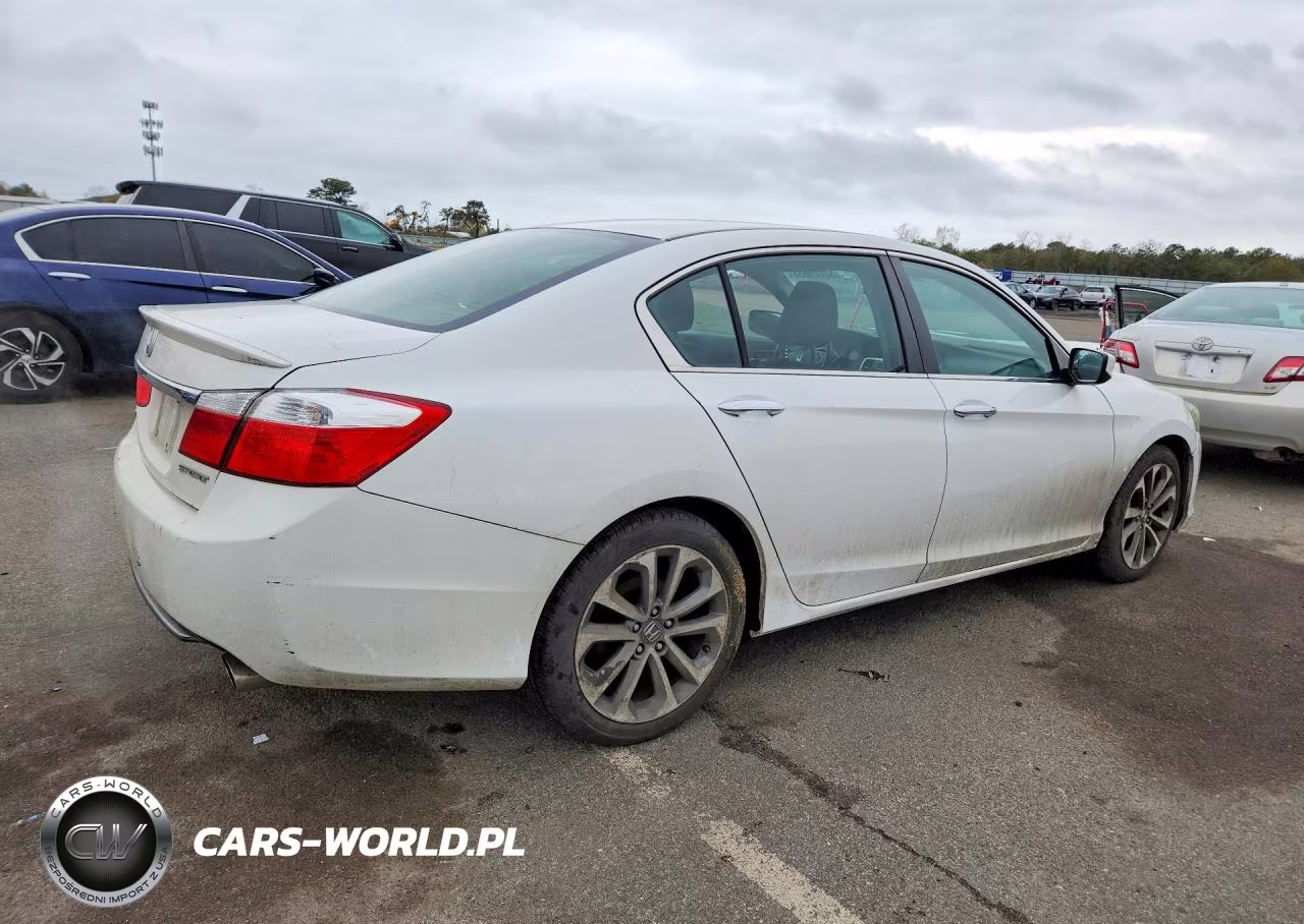 2014 Honda Accord Sport VIN:1HGCR2F58EA217560 - 3