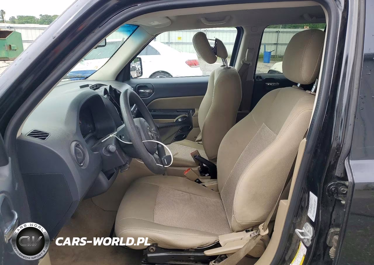 2016 Jeep Patriot Sport VIN:1C4NJPBB5GD604365 - 7